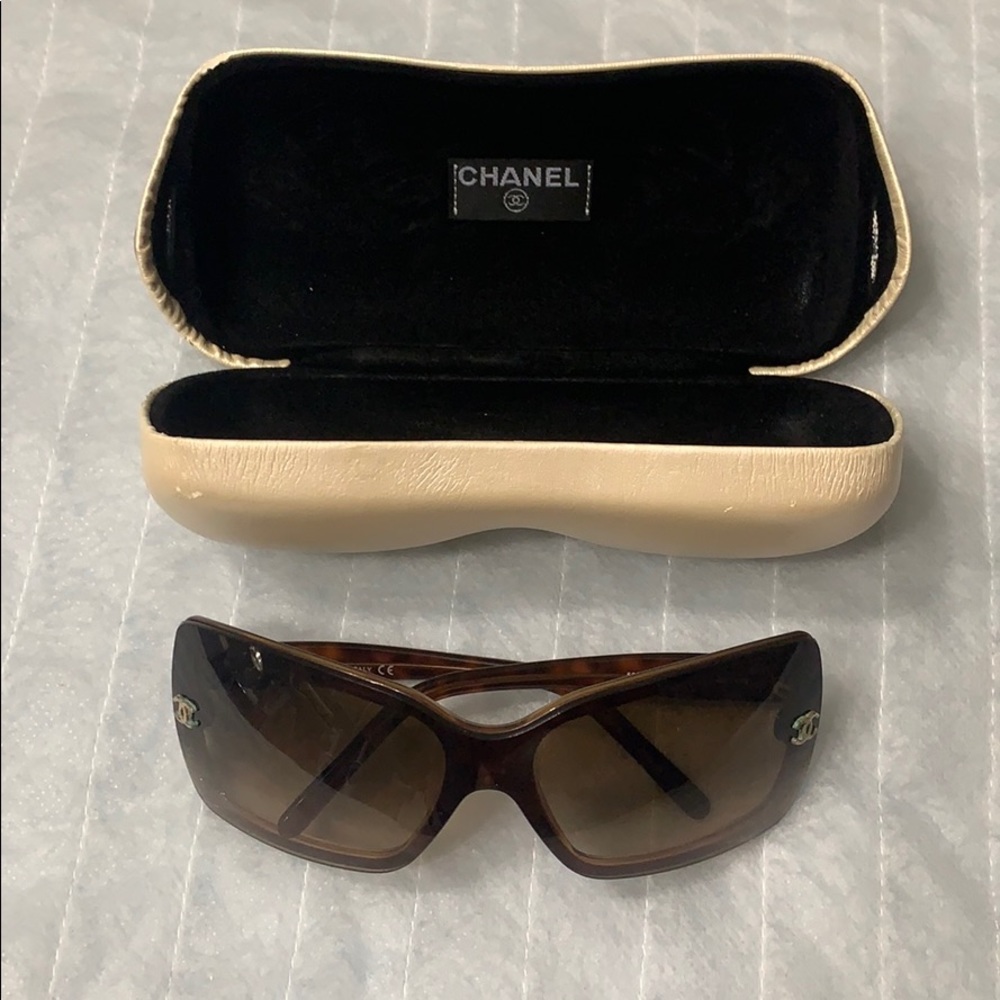 Chanel 5065 Small